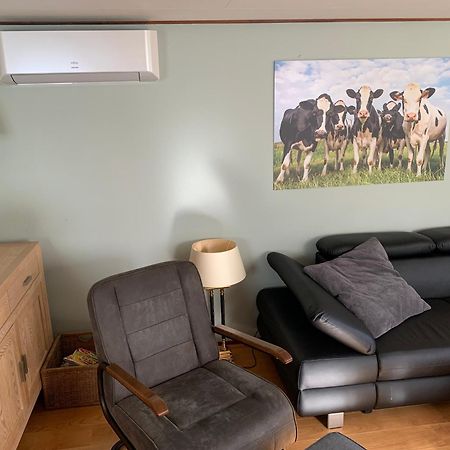 Groot Hoek Chalet Met Airco ,Wasmachine, Vaatwasser,Droger En Luxe Keuken En Zwembad Op Camping! Immer Besser! Rijs Екстериор снимка